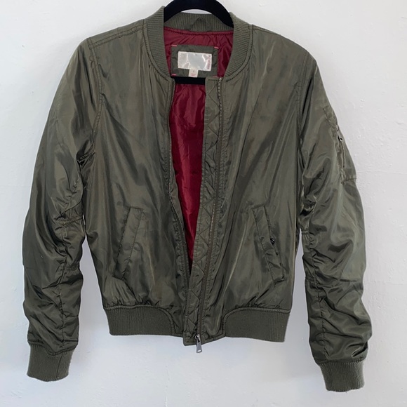 Xhilaration Green Bomber Burgundy Lining, Zip Pk Elastic Waist - Picture 2 of 8